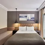 Hotel Cortes Rambla